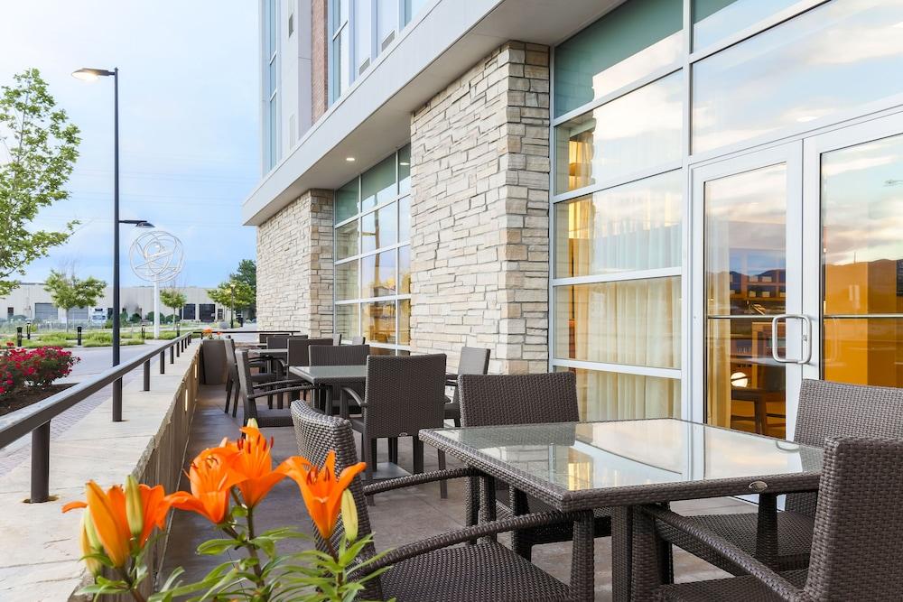 Hyatt Place Boulder Pearl Street - Newly Renovated Боулдер Экстерьер фото